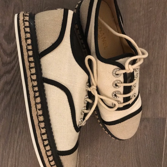 Chanel espadrilles - Picture 3 of 5